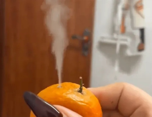 挤橘子冒烟有大量孢子,小心肺部真菌感染,玩家们注意啦！