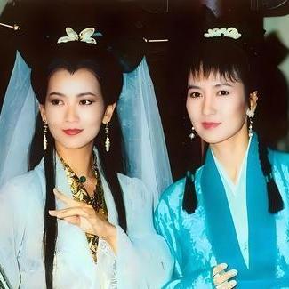 《魔兽世界怀旧服2025：经典怀旧官网速览》