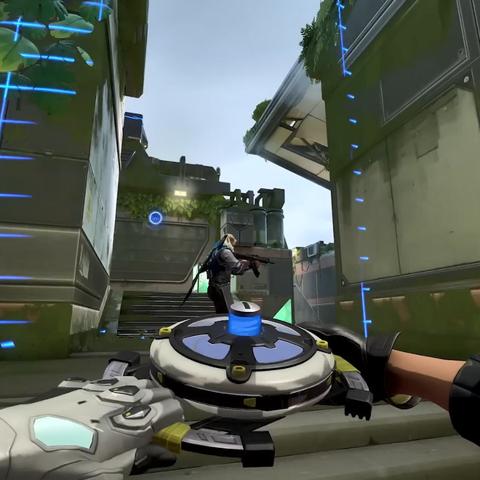 《无畏契约》粉色皮肤搭配攻略：打造独特战袍！