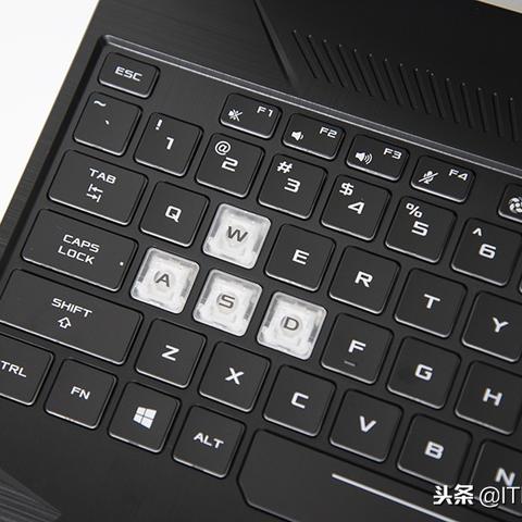 《堡垒之夜》新手必看！按键技巧全解析，轻松上手攻略揭秘