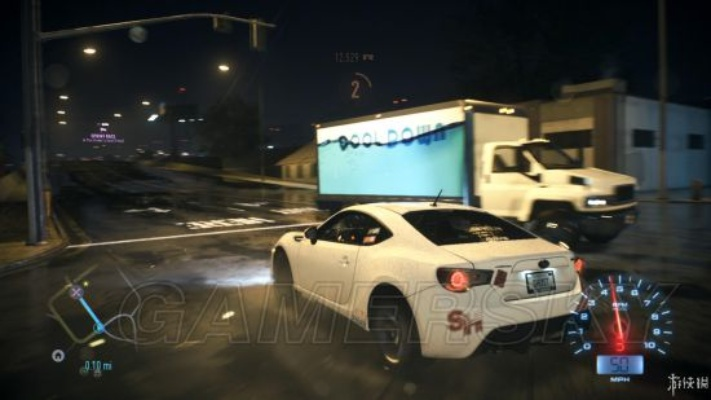 《极品飞车19》试玩揭秘：画面操控与改装体验，深度评测！