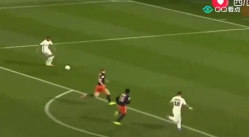 妖人姆巴佩PES2018技巧解析：掌握速度与突破之道