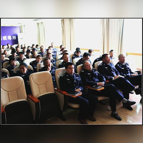 《模拟人生4》警察职业晋升攻略：揭秘高效升职秘籍