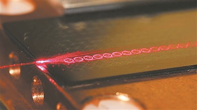 新型放大器发布:数据传输速度提升10倍