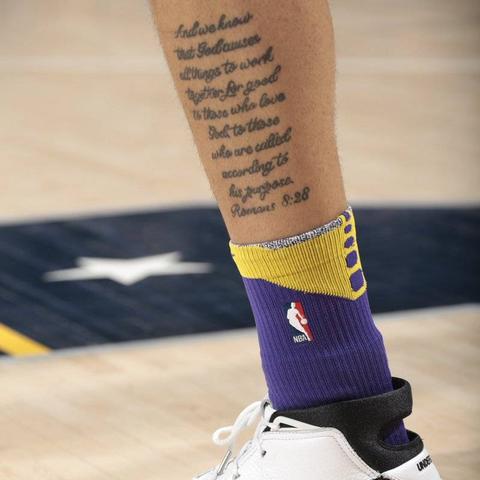 《NBA2K16》能力值与球鞋调整攻略：高效提升技巧揭秘