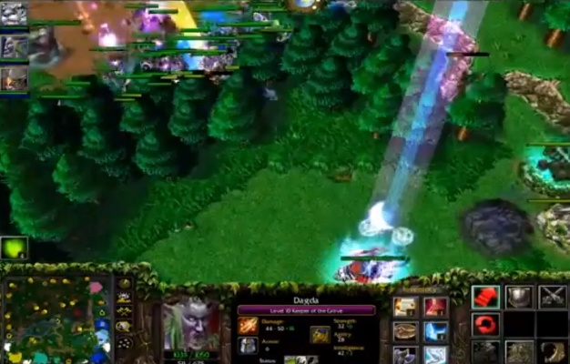 《魔兽争霸3》单挑双敌技巧揭秘：实战攻略分享