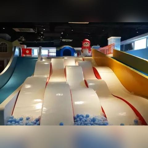 万圣狂欢！《第五人格》惊悚派对，体验独树一帜的恐怖盛宴