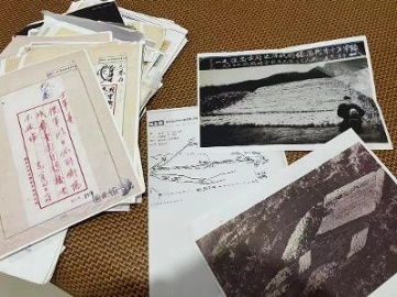 《回忆录》离别赠礼：书架上的游戏书籍，网友捐赠的珍贵记忆