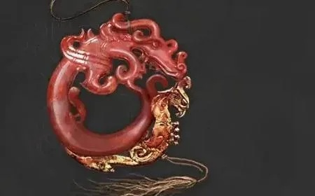 《明末渊虚之羽》独家揭秘：龙凤玉佩获取攻略，轻松升级！