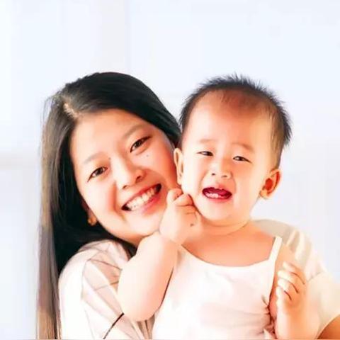 《我独自升级》攻略：版本差异解析与配置需求全揭秘