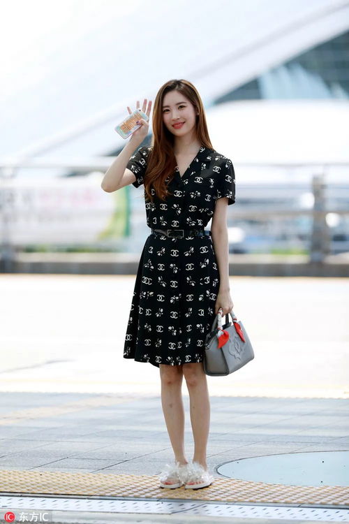 夏日风情连衣裙DLC，海风轻拂《死或生6》新时尚潮流