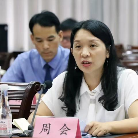 《使命召唤》创新突破，争议内容引发热议，揭秘全新游戏价值新篇章