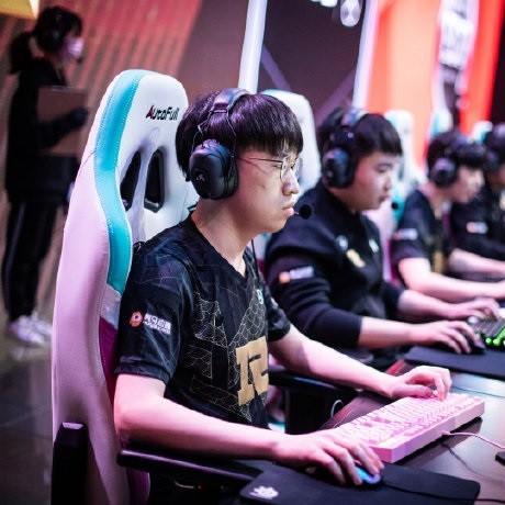 《革命风暴，法国法庭大揭秘》