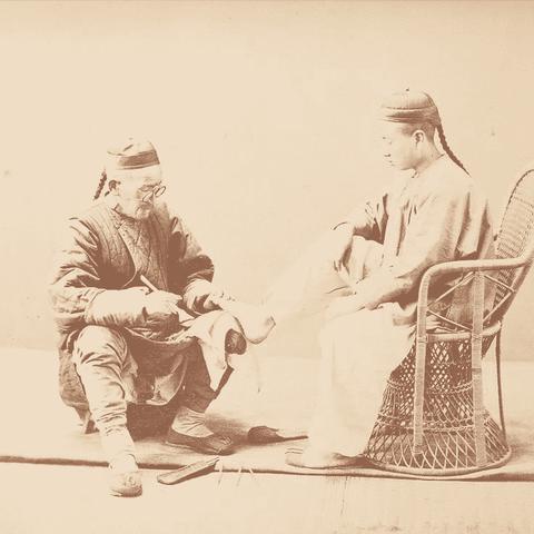 绝地求生修脚击杀集锦，揭秘高能战术解析