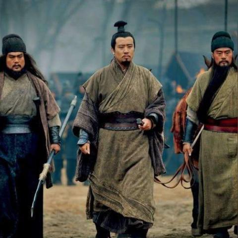 《真三国无双起源》新手速成攻略：实战技巧解析与提升秘籍