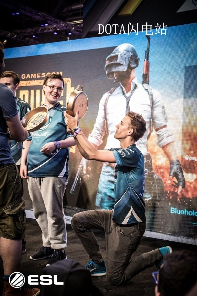 《绝地求生》电竞赛“功夫熊猫”战队荣耀出征！