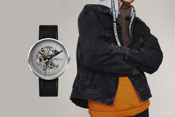 潮流黑魂风，简约大气潮牌包表新潮流