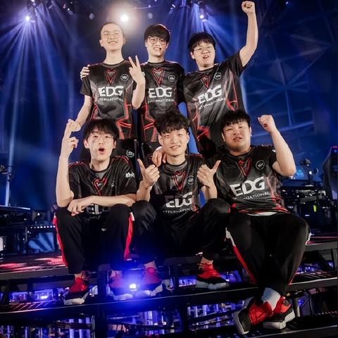 11月26日无畏契约皮肤排行揭秘，新潮流价值词盘点