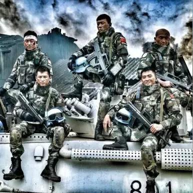 跨界混搭新潮流：盘点最热格斗游戏跨界融合创新风