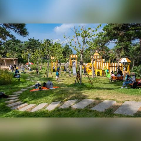 侏罗纪世界：进化，沉浸式公园模拟，全新探险体验