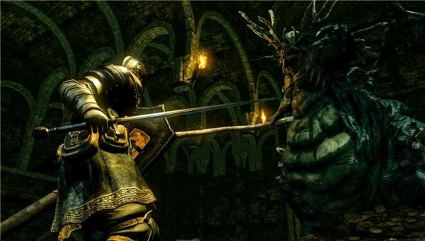 《黑暗之魂重制版》轻松驾驭，老机升级必备攻略！