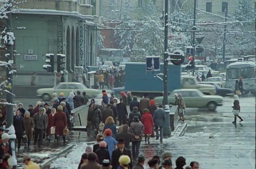 《冷战巅峰对决，揭秘《推倒柏林墙》PC配置新高度》
