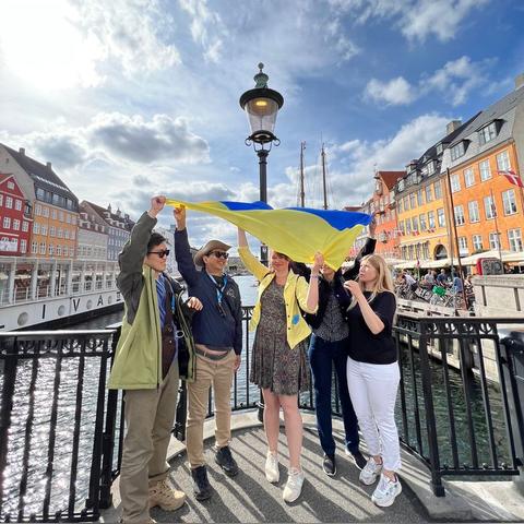 《剑与远征启程》公测首日攻略：高效开荒必做事项全解析