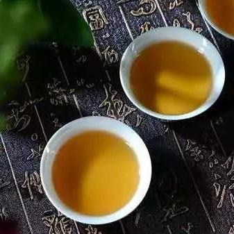 《鸣潮》秋水养成攻略：秋水输出技巧与精良搭配解析