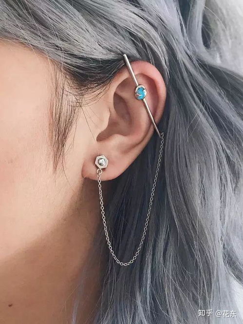 星刃眼镜耳饰，时尚新潮流，剑星风采独领风骚