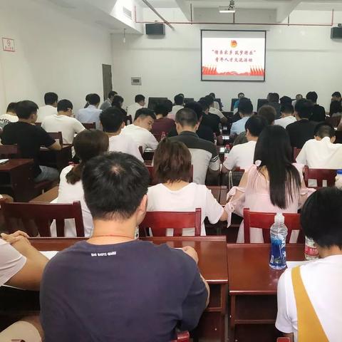 《最终幻想15》独家首曝！加急情报+预订特惠，抢先体验新篇章！