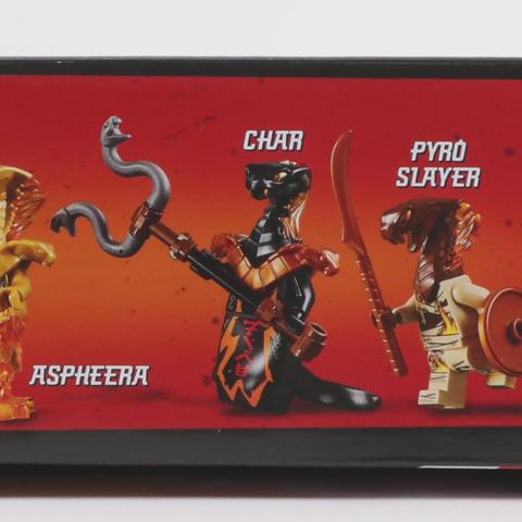 蒸汽幻影女巫：惊悚揭秘，异域蒸汽朋克传奇