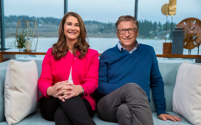 比尔盖茨坦言离婚是最遗憾的错误,离婚后成空巢老人的他该何去何从?