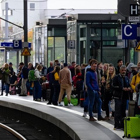 MOD革新揭秘：潘多拉魔盒般游戏魅力重塑