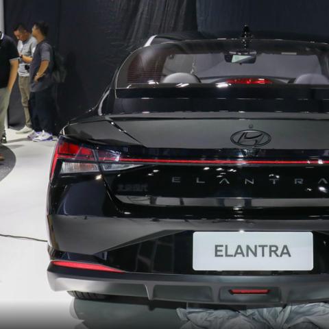 黑骑士旋风斩攻略：揭秘高效爬塔新套路，轻松登顶！