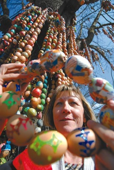 史上最虐心彩蛋揭秘：盘点8款令人汗颜复活节惊喜新发现