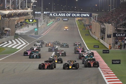 画质飞跃揭秘：F1 2011与2015视觉巅峰对决