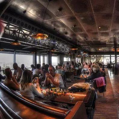 爱满城楼，揭秘《我的世界》玩家自建奇迹都市