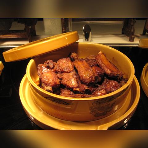 万圣狂欢大放价！《枪爆僵尸》惊悚视听盛宴来袭