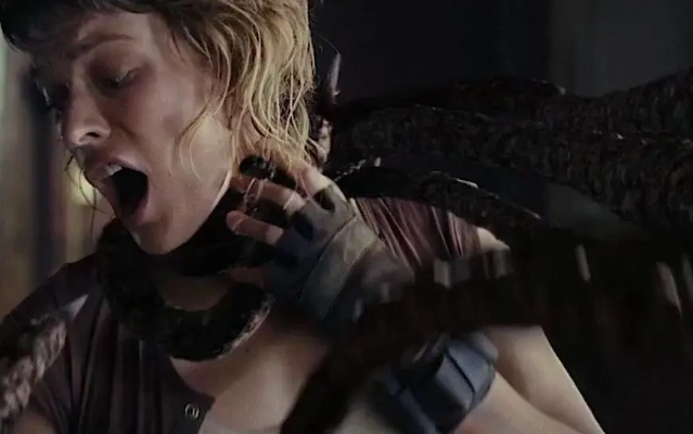 《生化危机》女主裸戏删减内幕：揭秘性感背后的真实原因