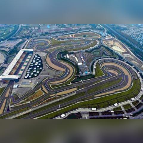 极致驾驶体验，全新视角解锁《超级房车赛3》激情赛道