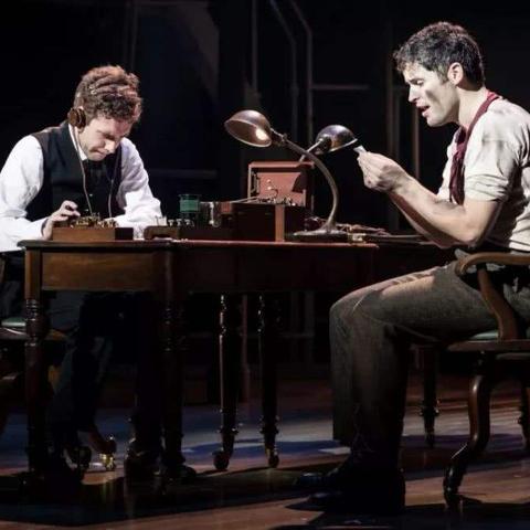 《泰坦陨落》巅峰之作，媒体狂赞新高度！