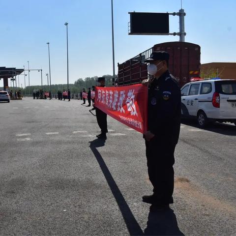 《无畏契约》正义皮肤深度解析：揭秘双城之战独特魅力