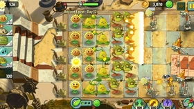 《植物大战僵尸》艺术盛宴，花园战争新视角鉴赏！