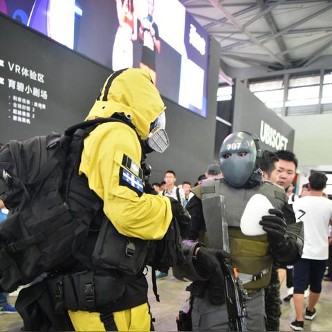 热血集结！十大FPS狂潮，畅玩不停，激情新体验