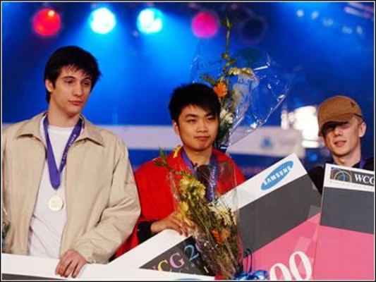 人皇Sky爆冷败北，WCG 2013名人堂获特别致敬