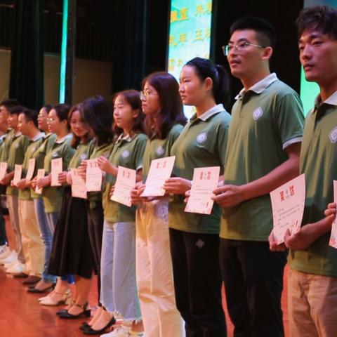 教师节献礼：盘点十大经典游戏导师，传承智慧新篇章