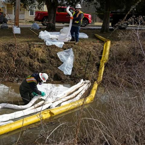 《化学泄漏危机》全新模拟体验，6月震撼发售，揭秘未知挑战！
