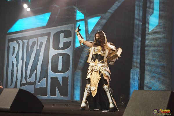 刀锋女王归来盛典，2013暴雪校园行首季启幕，创新体验来袭