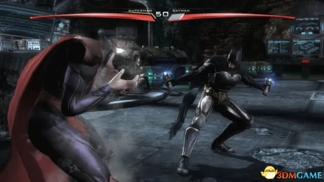 《不义联盟》神级战斗，揭秘人间之神新篇章！