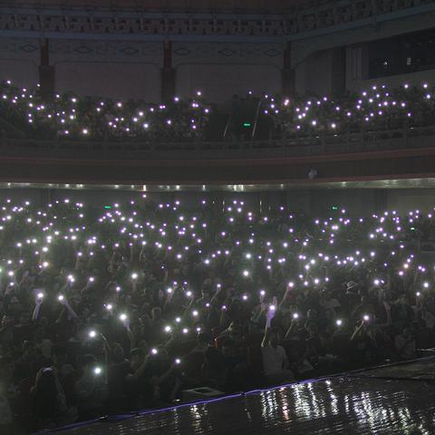 《不义联盟》新英雄神奇上尉，人间之神霸气崛起，正义再临！